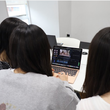 学生が制作したオリジナルCMの放映が決定